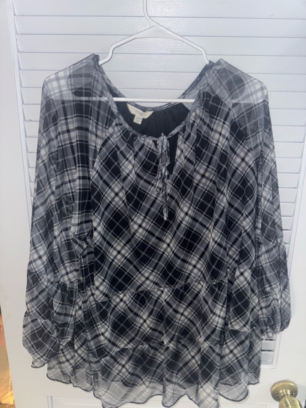 Lightweight Black & White Plaid Blouse